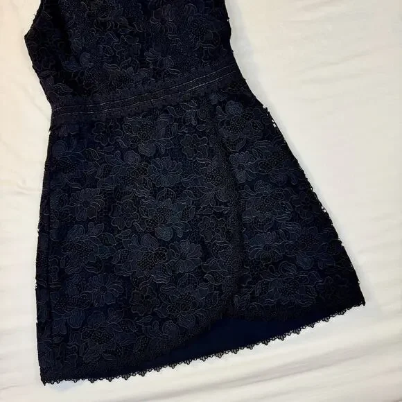 Alice + Olivia Lennon V-Neck Black Lace Mini Cocktail Dress Women's 4 Scalloped - Picture 5 of 16